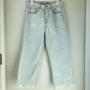 American Eagle Fit and Flare high Waisted Wide Leg Crop Jeans